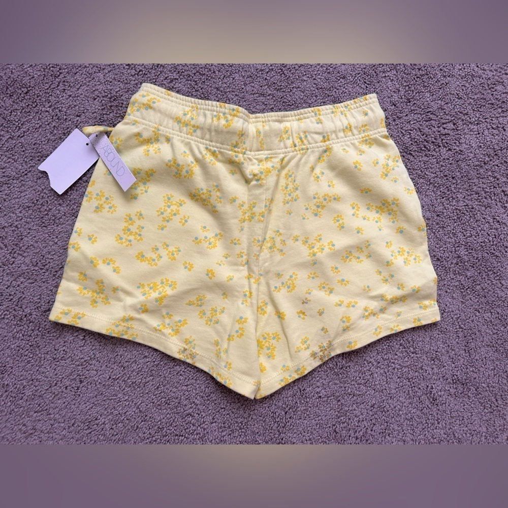 Floral Shorts Nordstrom Rack New with tag - Picture 3 of 4